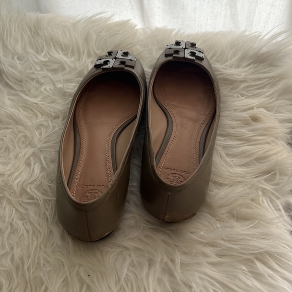 SOLD- Tory Burch flat shoes / doll shoes  Size 8.5 M - Picture 11 of 11